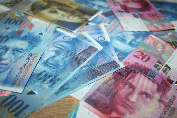 Elveţienii au respins prin referendum venitul de bază universal